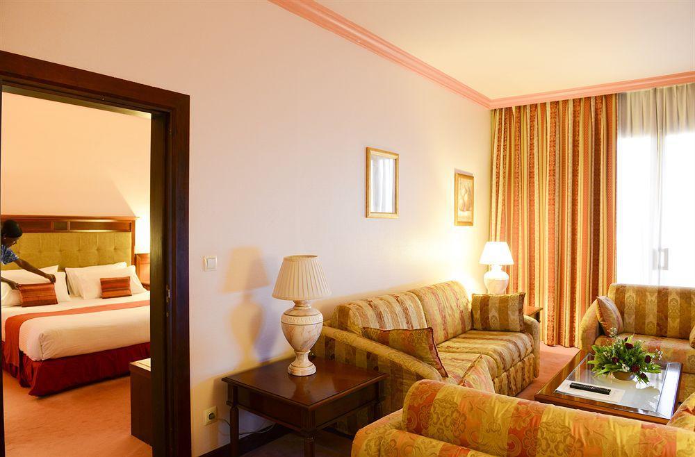 Lancaster Ouaga 2000 Hotel Ouagadougou Kültér fotó