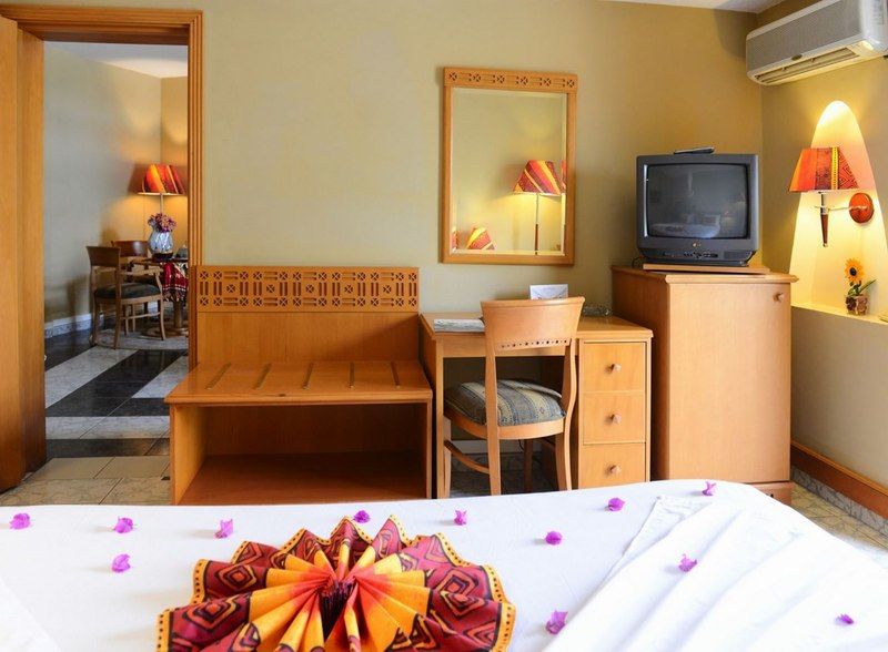 Lancaster Ouaga 2000 Hotel Ouagadougou Kültér fotó