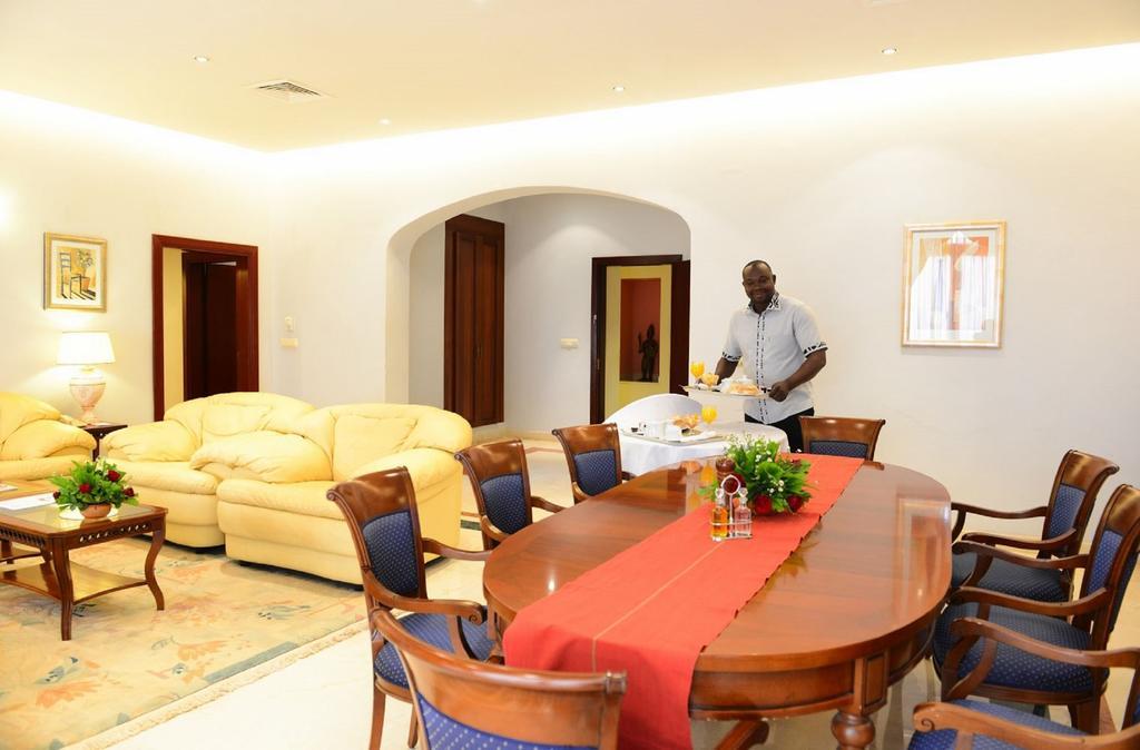 Lancaster Ouaga 2000 Hotel Ouagadougou Kültér fotó