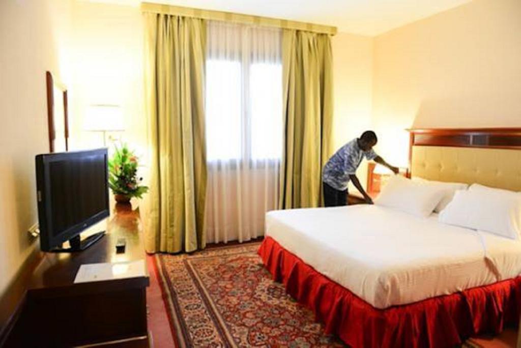 Lancaster Ouaga 2000 Hotel Ouagadougou Kültér fotó