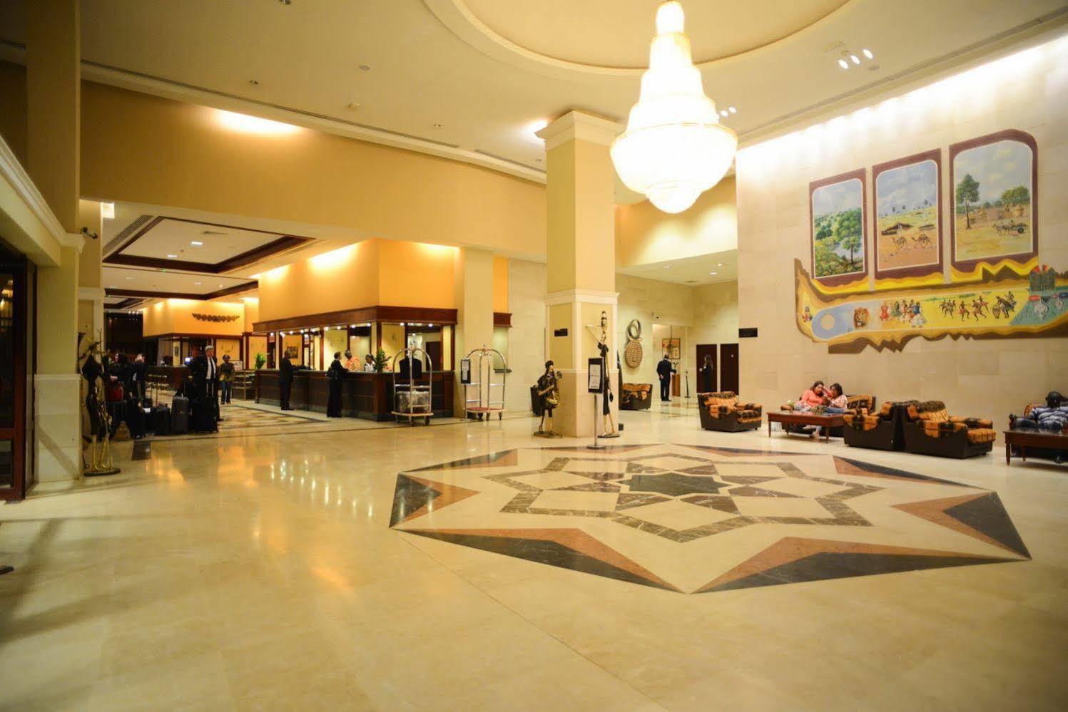 Lancaster Ouaga 2000 Hotel Ouagadougou Kültér fotó